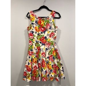 BETSEY JOHNSON | FIT N FLARE FLORAL DRESS